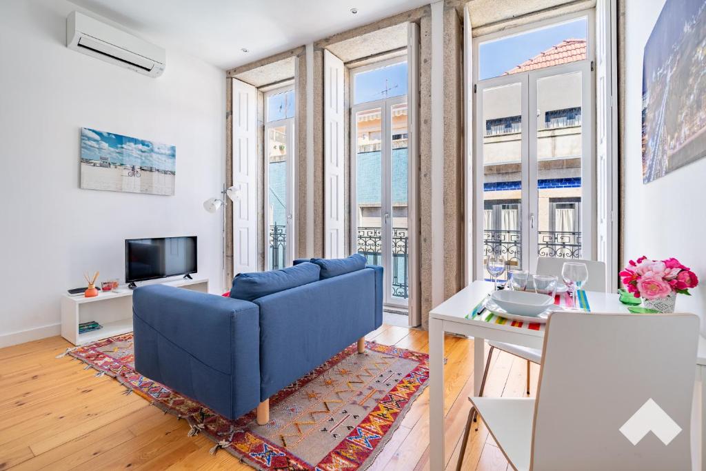 Bright Apartment • Downtown Porto