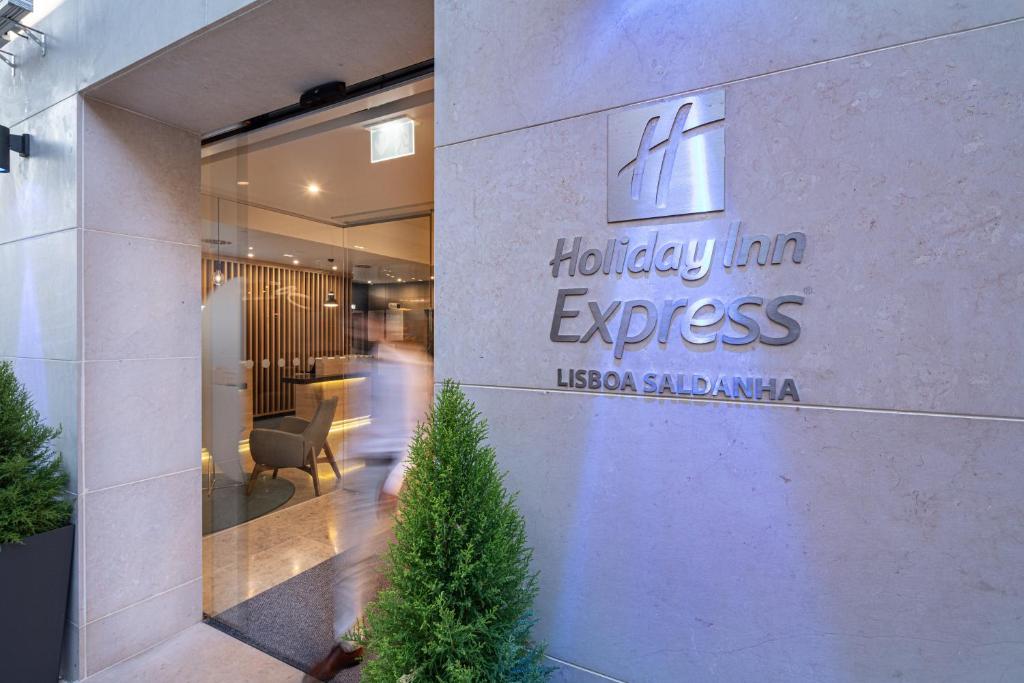 Holiday Inn Express