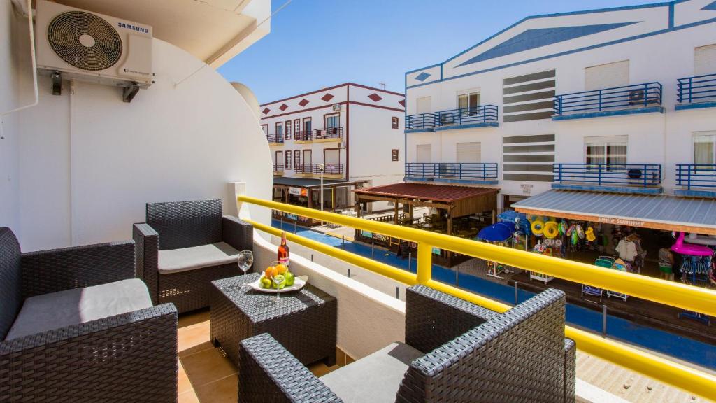 Apartamento T2 na Praia da Alagoa