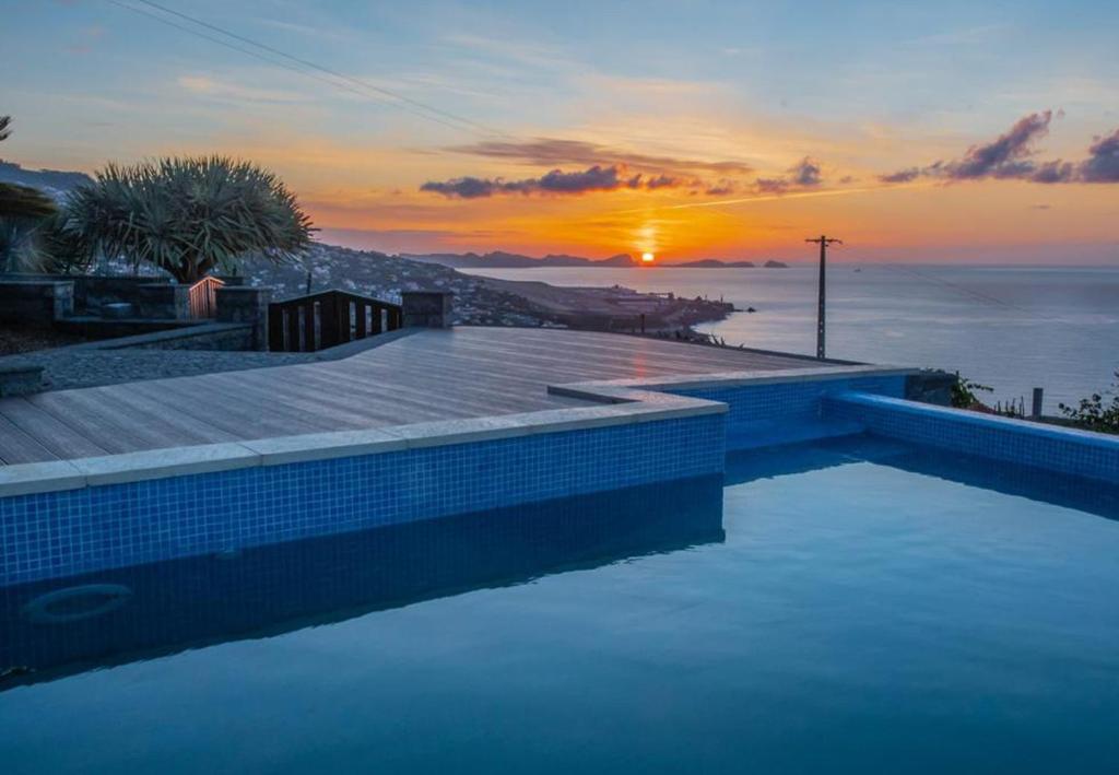 Villa Sunrise View by Madeira Sun Travel