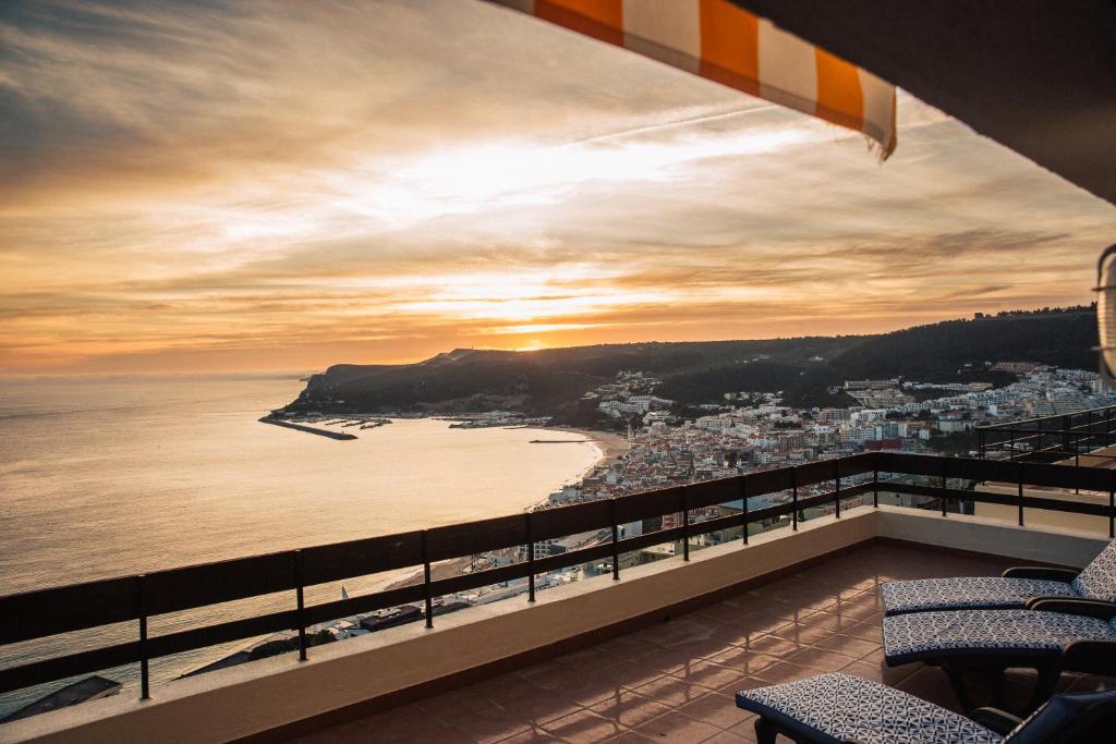 Apartment with a stunning view over Sesimbra