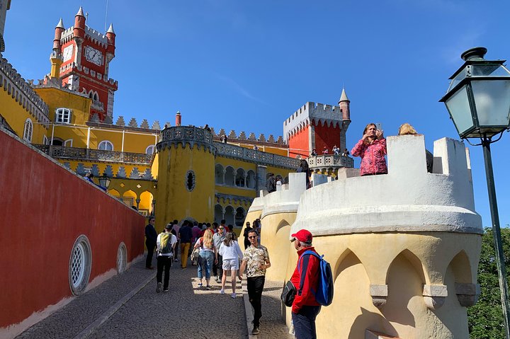 Half day park and Pena Palace and Sintra village private tour