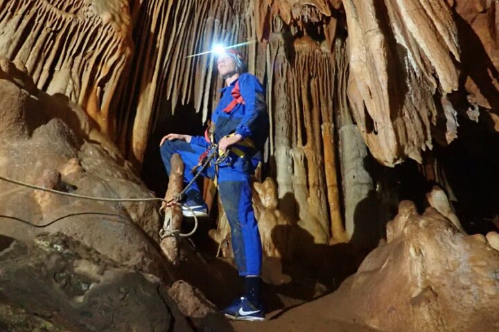 Caving tour near Lisbon