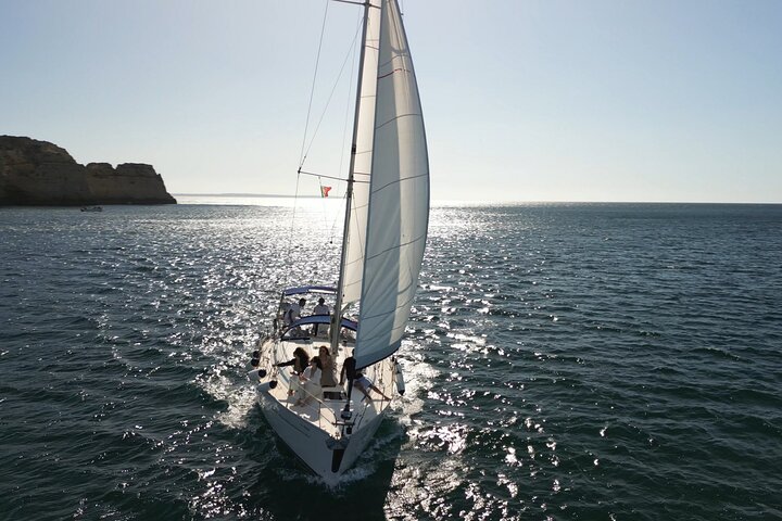 3 Hour Sailing Tour in Lagos and Luz