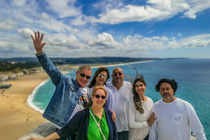 Fatima, Nazare and Obidos Full-Day Private Tour from Lisbon 