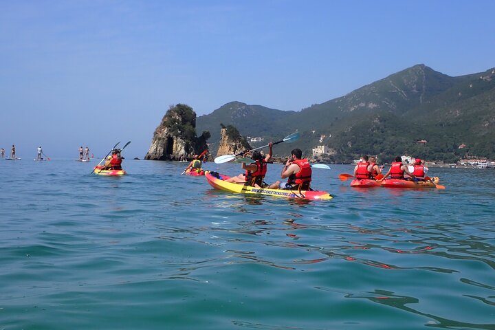 Canoeing Portinho Arrábida