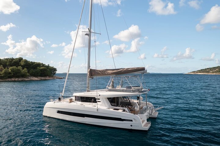 Unwind Algarve Half Day Private Catamaran Charter in Albufeira