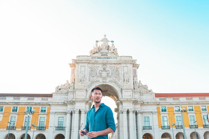 Private Photoshoot in the heart of Lisbon