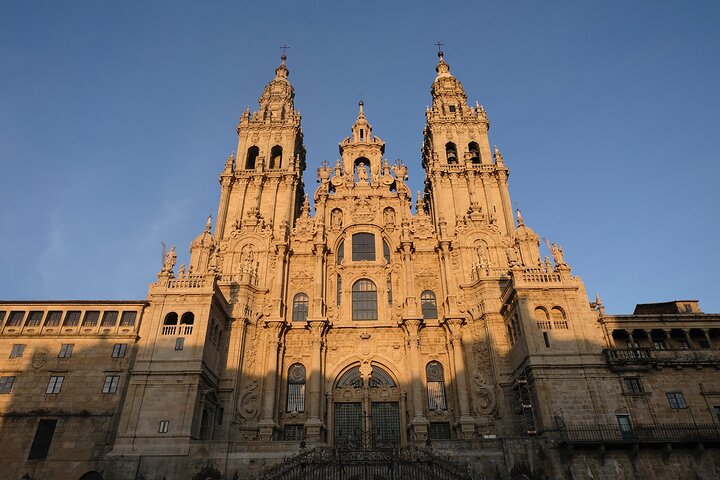 Santiago de Compostela Private Tour (All Inclusive)