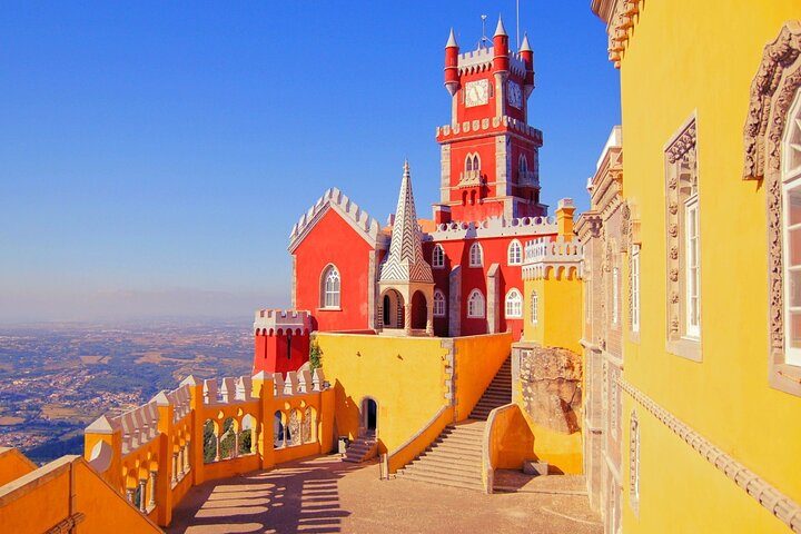 Lisbon: Pena Palace & Garden, Sintra, CaboRoca & Cascais Day Tour