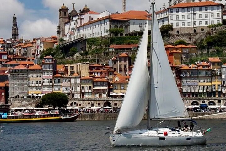 Luxury sailing experience on the Douro