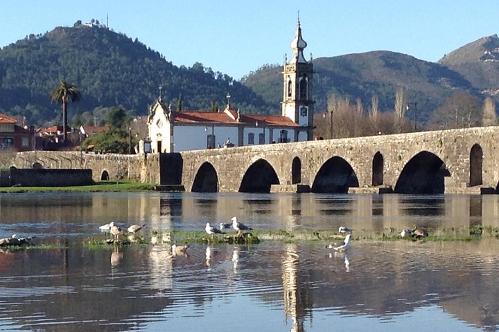 Viana do Castelo, Ponte de Lima & Barcelos Tour