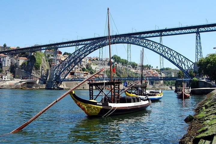 Porto City Tour Full Day: River Cruise, Wine Cellars & Lunch