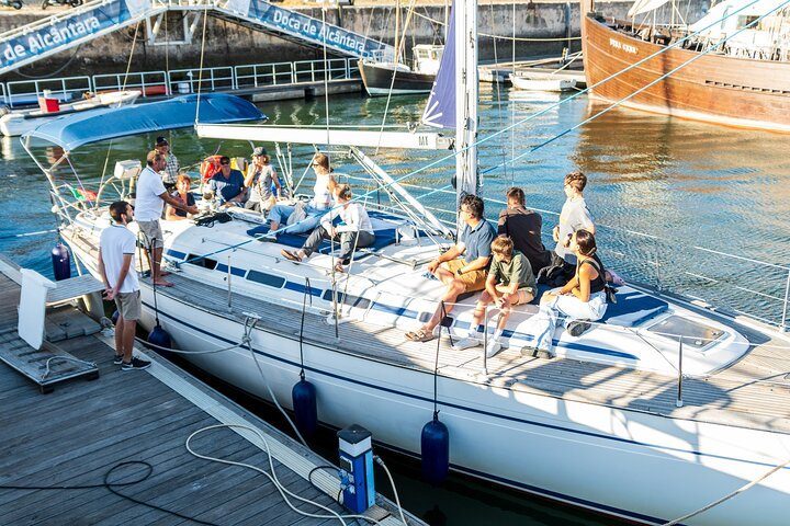 Sailboat Sunset Group Tour in Lisbon with welcome drink