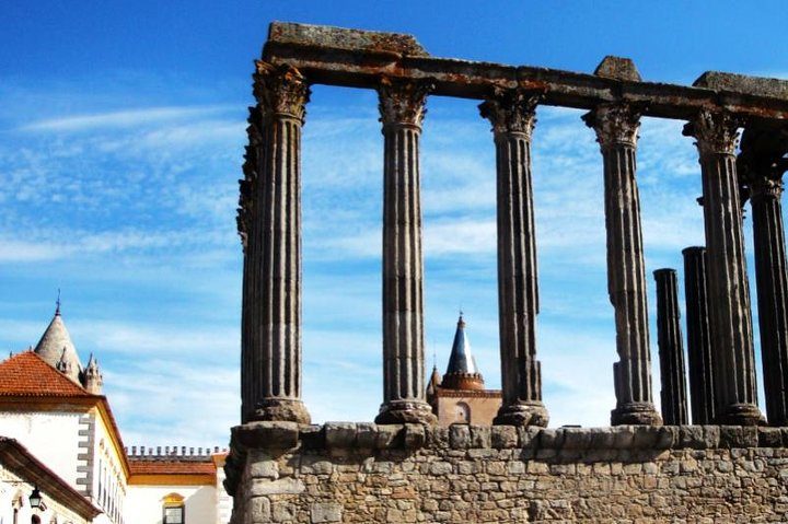 From Lisbon to Alentejo: Évora and Megaliths Full-Day Group Tour