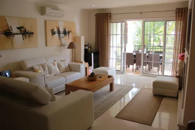 Luxury 3 Bedroom Apartment on Gated Complex