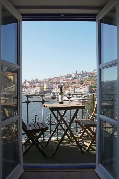 Porto View by Patio 25