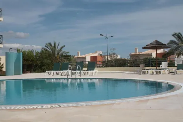 Apartamento com Piscina em Albufeira