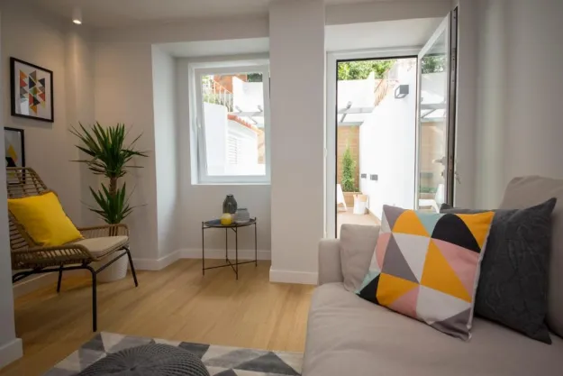 Designer Apartment in one of Lisbon's Trendiest Quarters