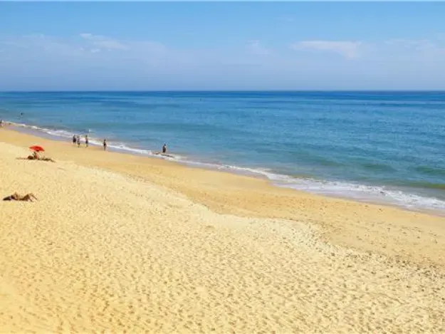 Quarteira Beach