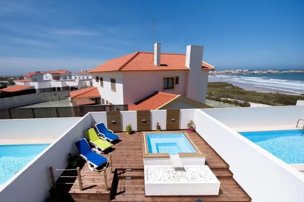 Baleal Beach Holiday Villa