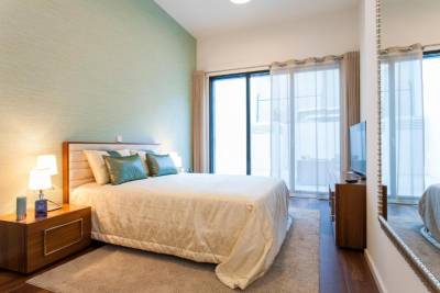 Marques Terrace Deluxe Apartment |RentExperience