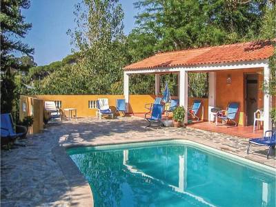 Two-Bedroom Holiday Home in Colares, Sintra