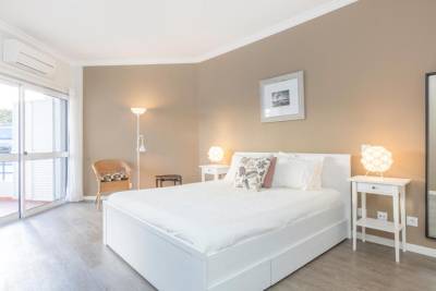 Cascais Cozy & Modern 1 Bedroom Apartment in Private Condominium