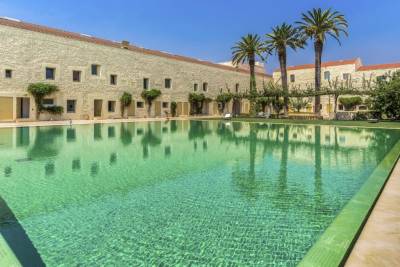 Feels Like Home Tavira Mezzanine with Pool