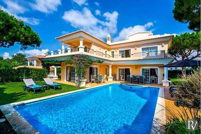 Vale do Lobo Villa Sleeps 8 Pool Air Con