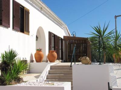 House with 3 bedrooms in Tavira with wonderful sea view enclosed garden and WiFi 2 km from the beach