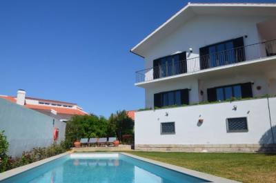 Stunning Views Pool Villa by Sao Pedro do Estoril Beach