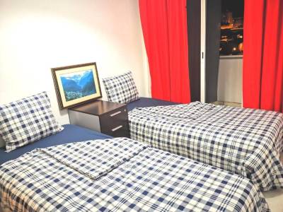 Twin Sharing Furnished Room near the River and Brao de Prata Station