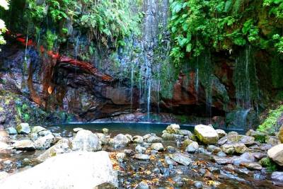 Rabaçal - Levada das 25 Fontes e Risco