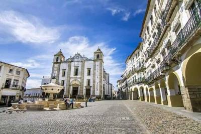 Evora Attractions