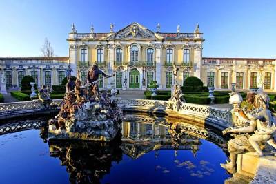 Private Full Day Tour to Queluz, Mafra & Ericeira, from Lisbon