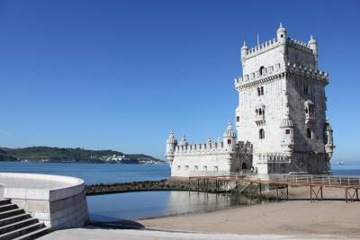Lisbon Full Day Tour with visit to Belem and Cristo Rei Viewpoint