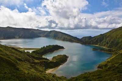 Van Tour Ribeira Grande + Lagoa