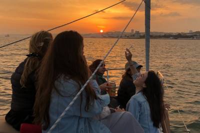 Lisbon Sunset Sailing Tour