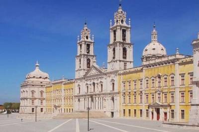 Private Tour to Queluz, Mafra and Ajuda Palaces