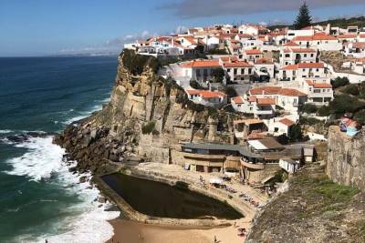 Sintra, Azenhas do Mar to Palmela, Private Tour, departure from Lisbon