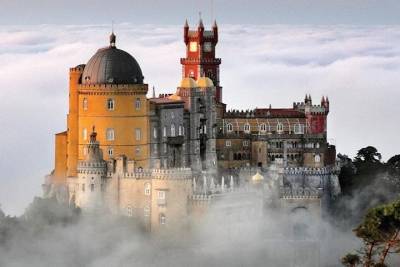 Sintra and Cascais Private Tour with Pena Palace Ticket