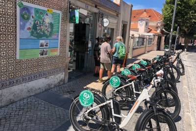 Electric Bike Rental All Monuments in Sintra and Cabo da Roca