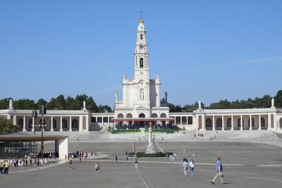 Fátima Private Walking Tour with a Professional Guide