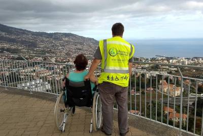 Wheelchair Handicap Disgustation and Museums Private Tour