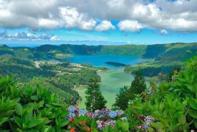 Private Half Day Tour - Sete Cidades Green & Blue Lakes