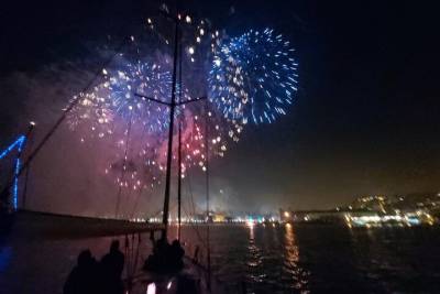 New Year's Eve on a Boat with Champagne and Fireworks!
