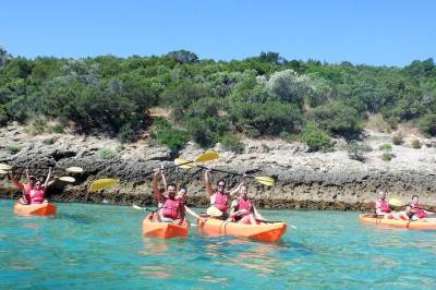 Arrábida: Kayaking + Snorkeling Experience