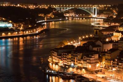 Fado dinner with panoramic night view of Porto