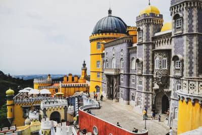 Private Full-Day Sintra Trip from Lisbon with Wine Tasting and Hotel Pick-Up